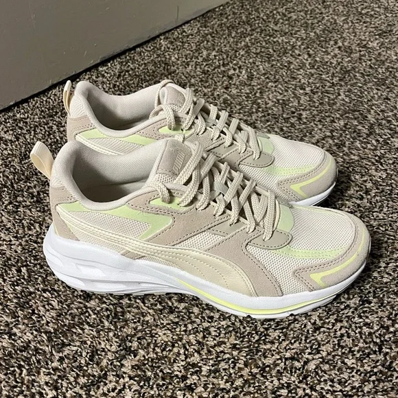 Puma Soft Rides - Picture 1 of 3